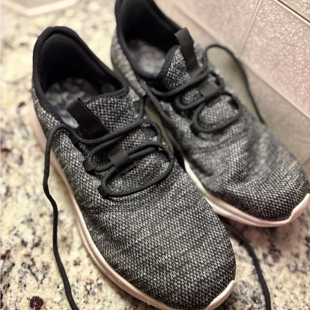 Avia Women’s Knit Athletic Sneakers 👟 Size 9W - Picture 5 of 11